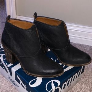 Lucky Brand Ehllen Leather Booties